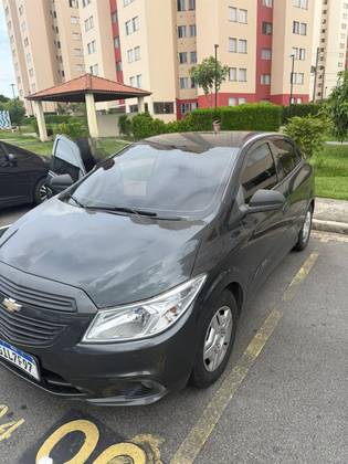 CHEVROLET ONIX 1.0 MPFI JOY 8V FLEX 4P MANUAL CHEVROLET ONIX 1.0 MPFI JOY 8V FLEX 4P MANUAL